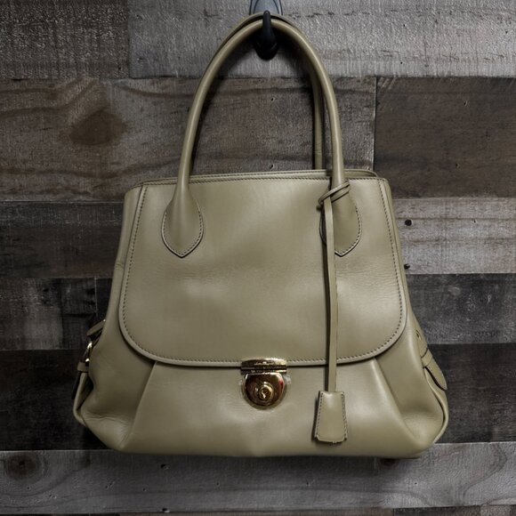 Salvatore Ferragamo Fiamma Calf Leather Tote Moss Color Authentic NWT MSRP $2600 - Picture 1 of 13